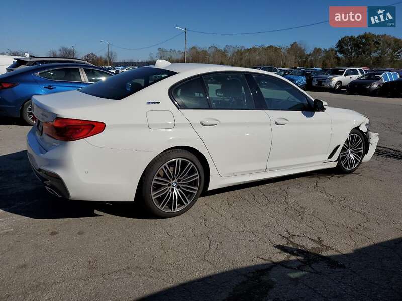 Седан BMW 5 Series 2019 в Львове