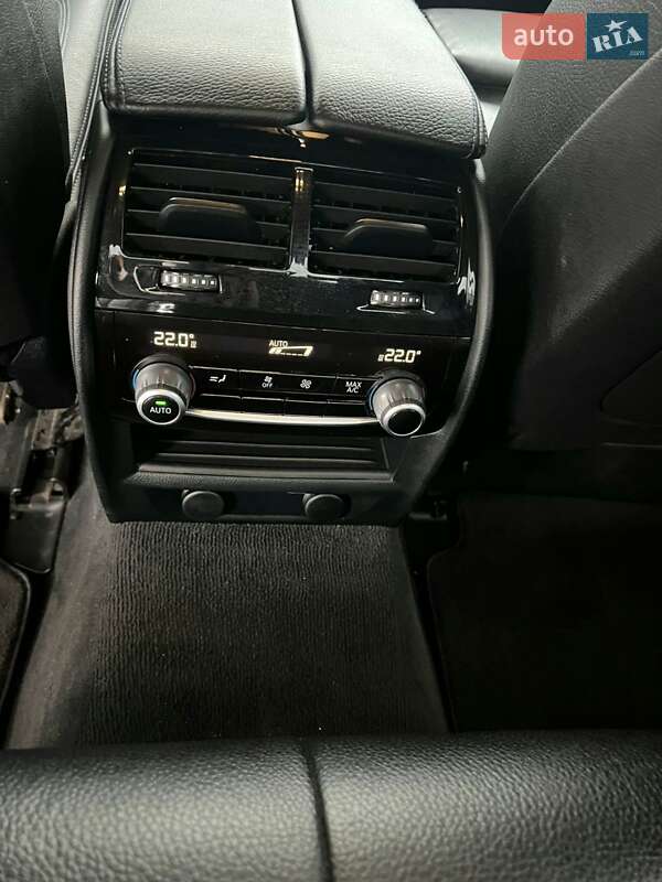 Седан BMW 5 Series 2017 в Киеве