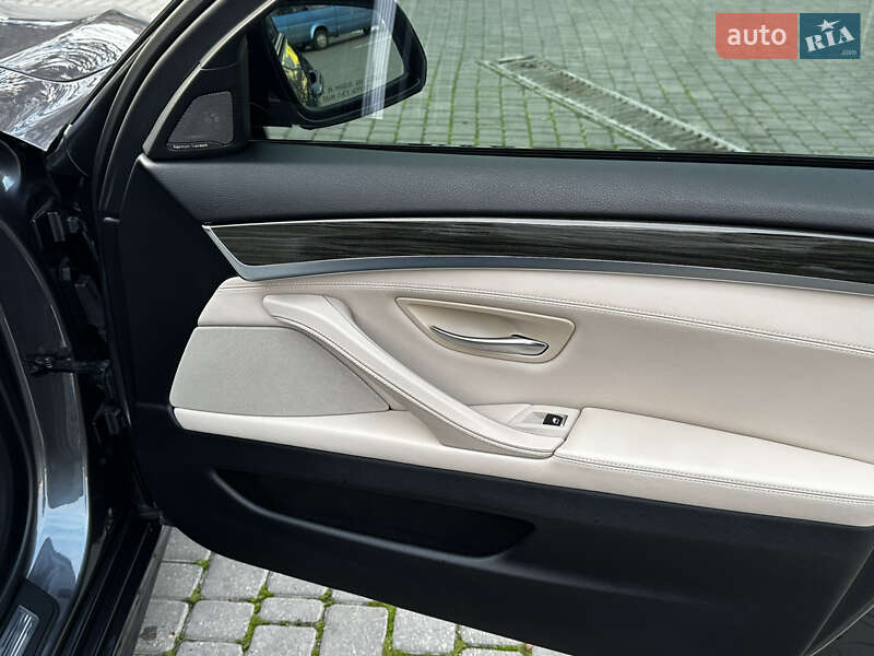 Седан BMW 5 Series 2016 в Одесі