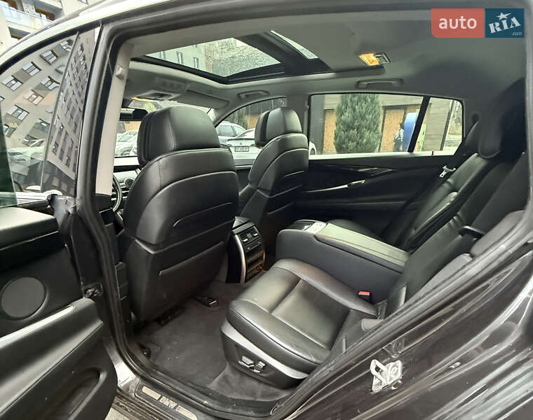 Ліфтбек BMW 5 Series 2012 в Дніпрі