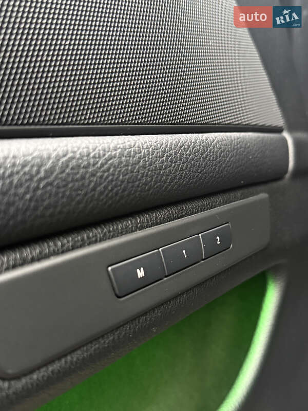 Седан BMW 5 Series 2012 в Сумах