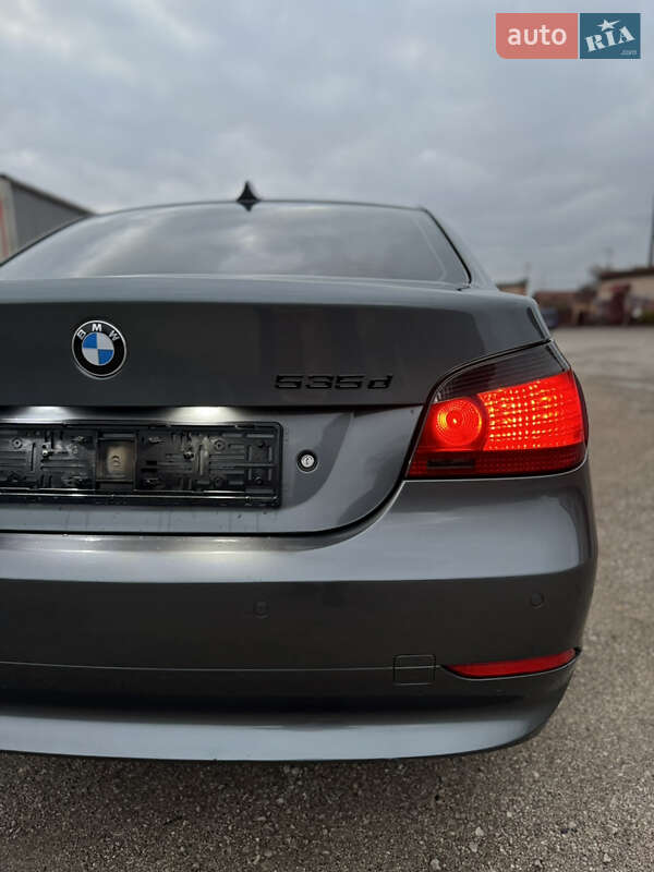 Седан BMW 5 Series 2005 в Тернополе