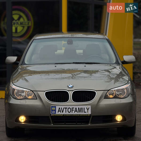 Седан BMW 5 Series 2005 в Киеве