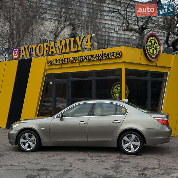 Седан BMW 5 Series 2005 в Киеве