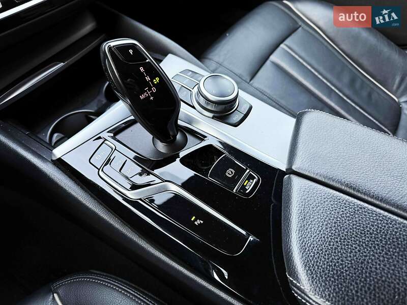 Универсал BMW 5 Series 2021 в Львове фото 26 Универсал BMW 5 Series 2021 в Львове