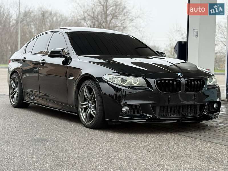Седан BMW 5 Series 2013 в Днепре