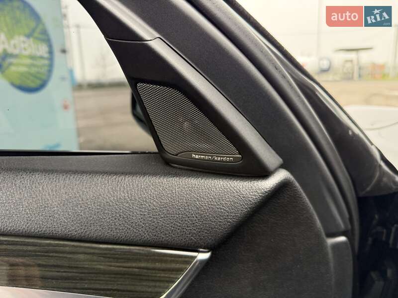 Седан BMW 5 Series 2013 в Днепре