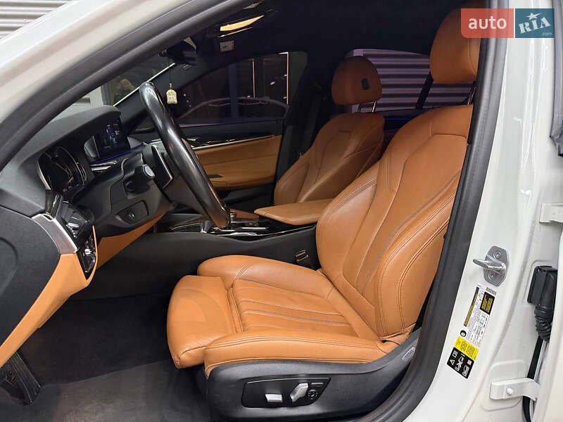 Седан BMW 5 Series 2018 в Києві