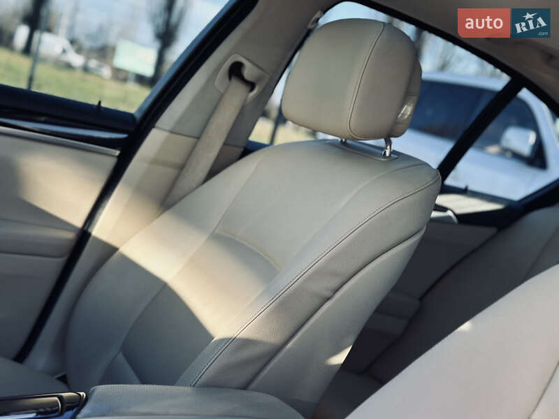 Седан BMW 5 Series 2012 в Кременчуге