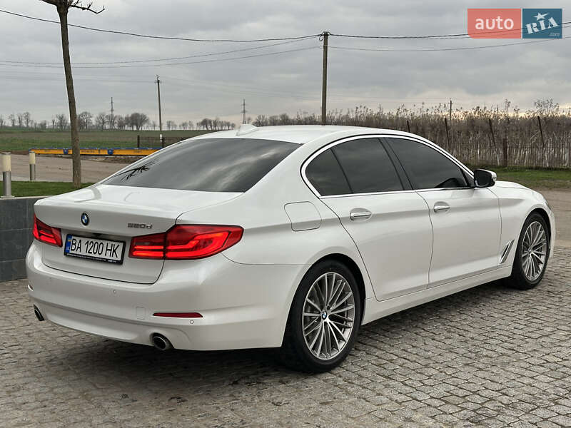 Седан BMW 5 Series 2017 в Александрие