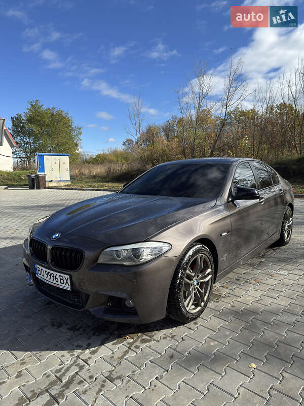 Седан BMW 5 Series 2012 в Чорткове