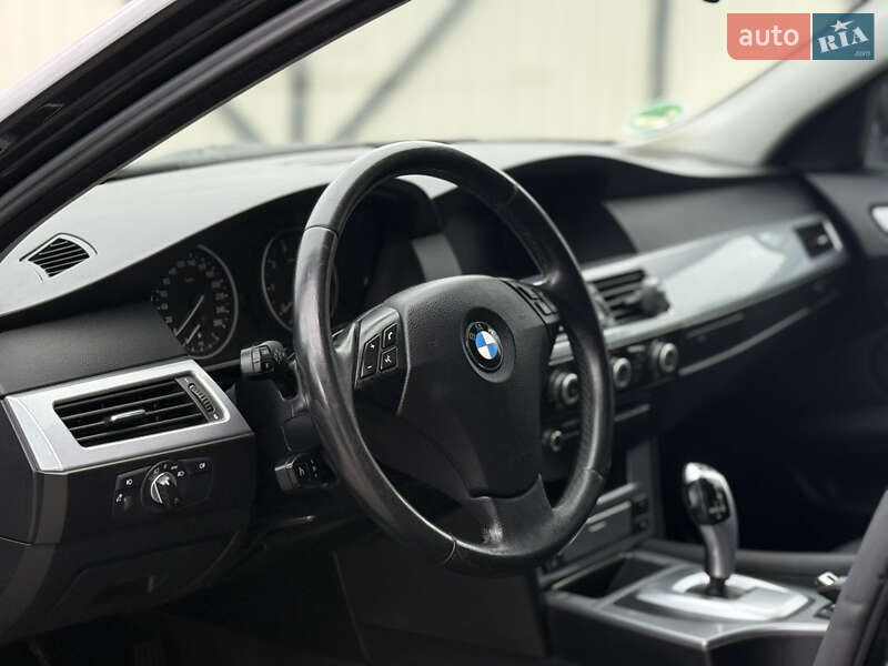 Седан BMW 5 Series 2009 в Тернополі