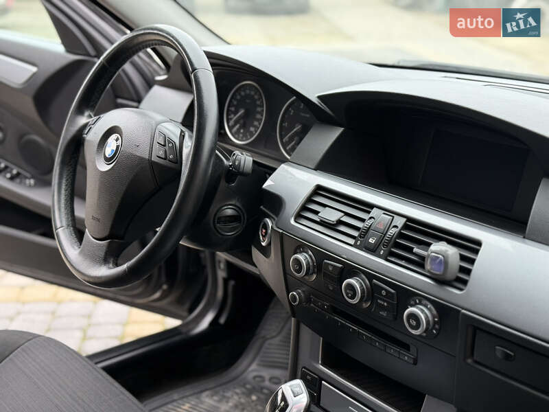 Седан BMW 5 Series 2009 в Тернополі