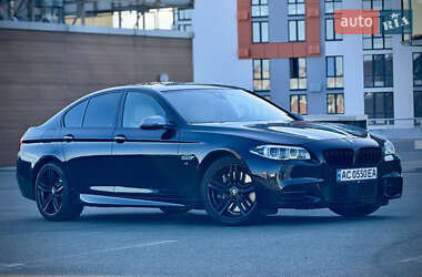 Седан BMW 5 Series 2015 в Киеве