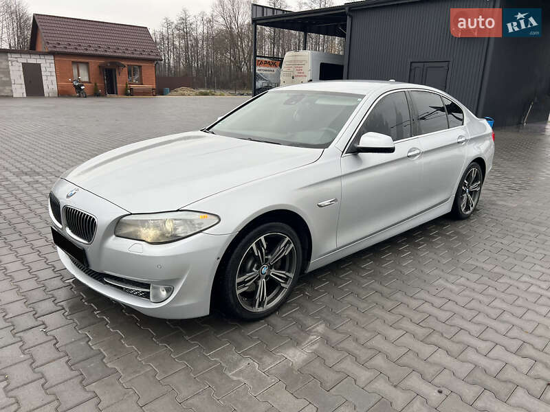 Седан BMW 5 Series 2011 в Шацке фото 3 Седан BMW 5 Series 2011 в Шацке