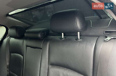 Седан BMW 5 Series 2011 в Шацке