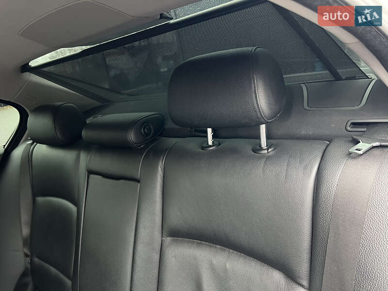 Седан BMW 5 Series 2011 в Шацке фото 16 Седан BMW 5 Series 2011 в Шацке