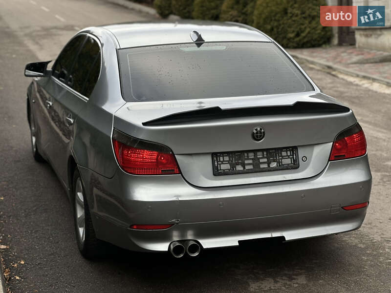 Седан BMW 5 Series 2003 в Ровно