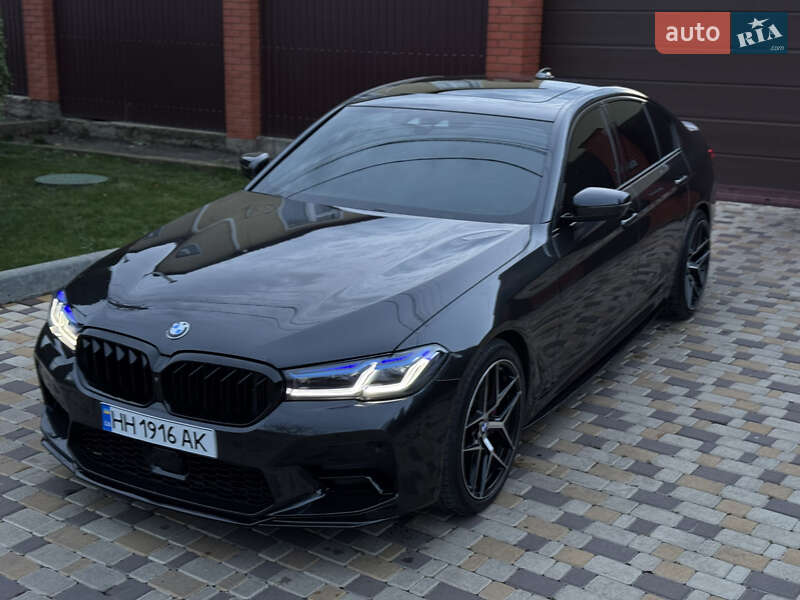 Седан BMW 5 Series 2017 в Одессе