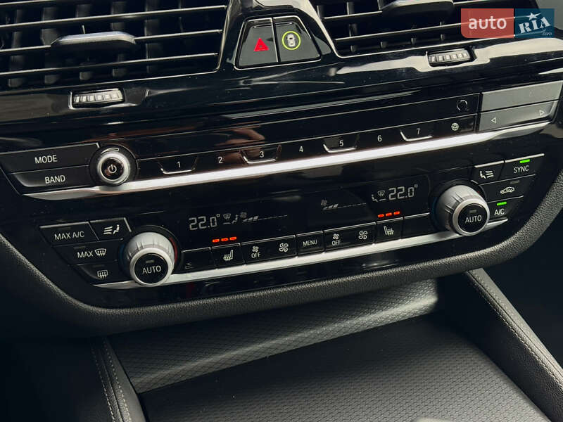 Седан BMW 5 Series 2020 в Киеве