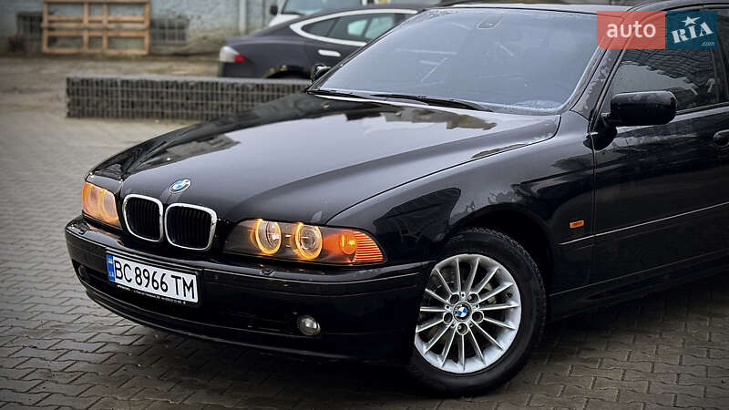 Седан BMW 5 Series 2003 в Львове