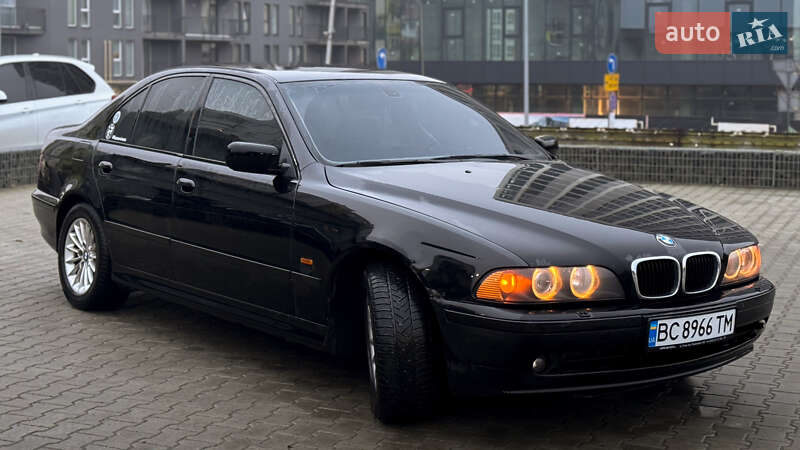 Седан BMW 5 Series 2003 в Львове