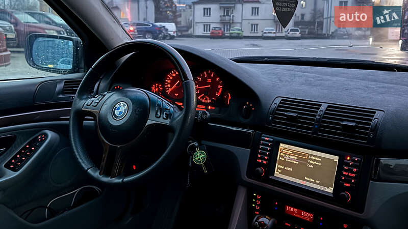 Седан BMW 5 Series 2003 в Львове
