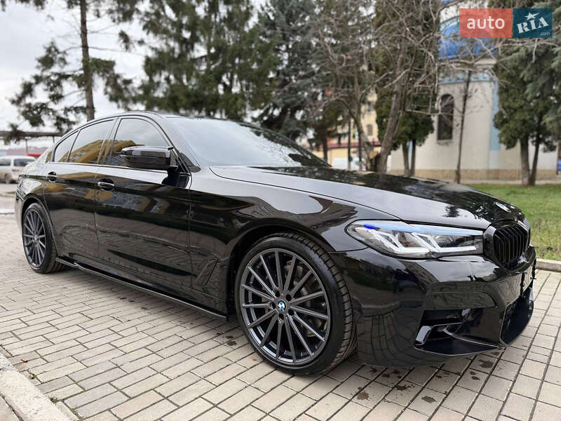 Седан BMW 5 Series 2018 в Кам'янець-Подільському