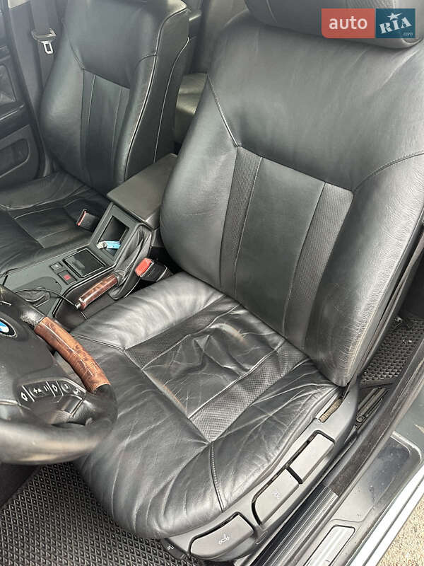 Седан BMW 5 Series 2002 в Чернигове