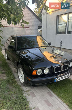 Седан BMW 5 Series 1994 в Черкассах