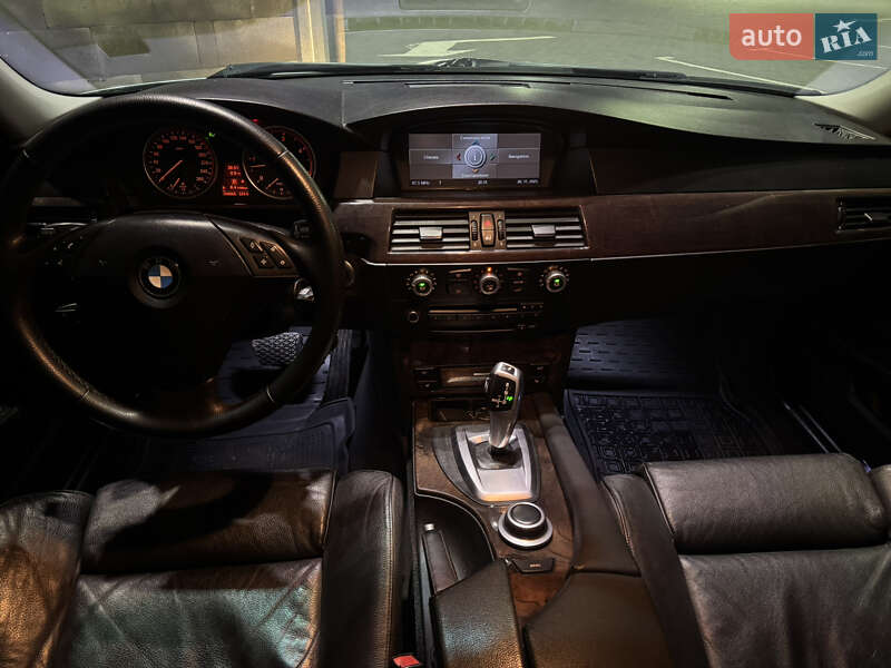 Седан BMW 5 Series 2007 в Сарнах