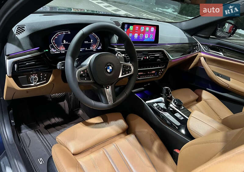 Седан BMW 5 Series 2020 в Киеве