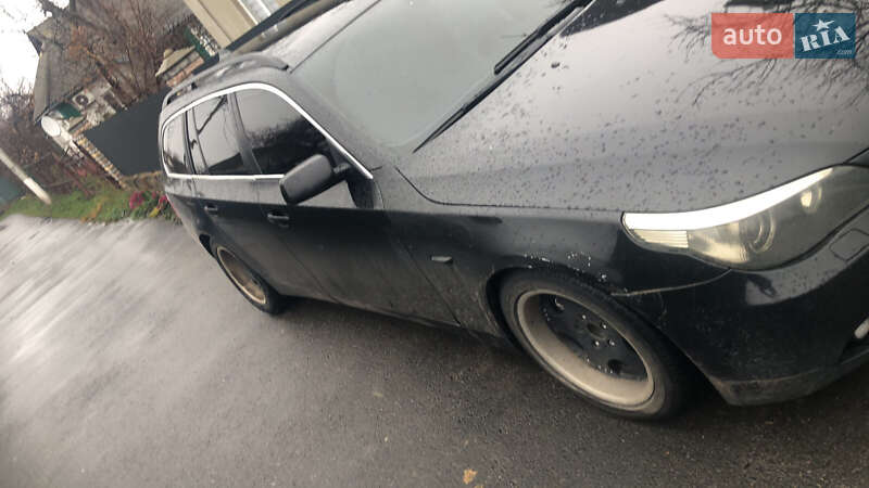 Универсал BMW 5 Series 2004 в Благовещенском