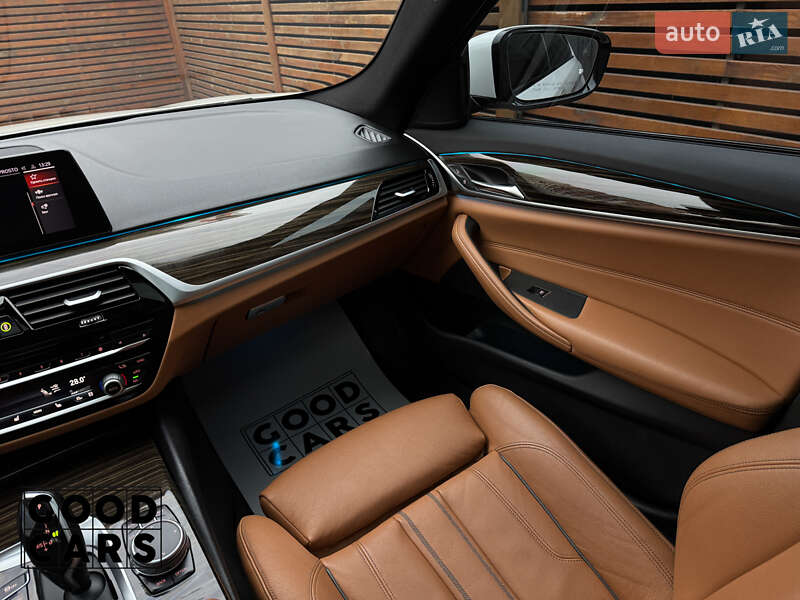 Седан BMW 5 Series 2020 в Одесі фото 40 Седан BMW 5 Series 2020 в Одесі