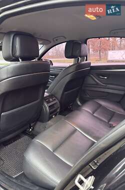 Седан BMW 5 Series 2011 в Новоселиці