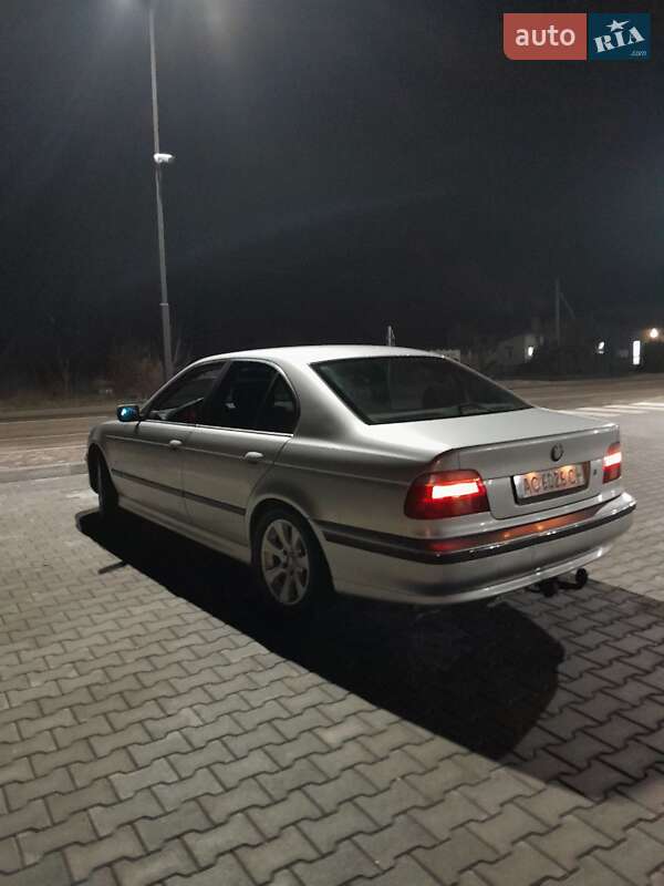 Седан BMW 5 Series 1999 в Любомле