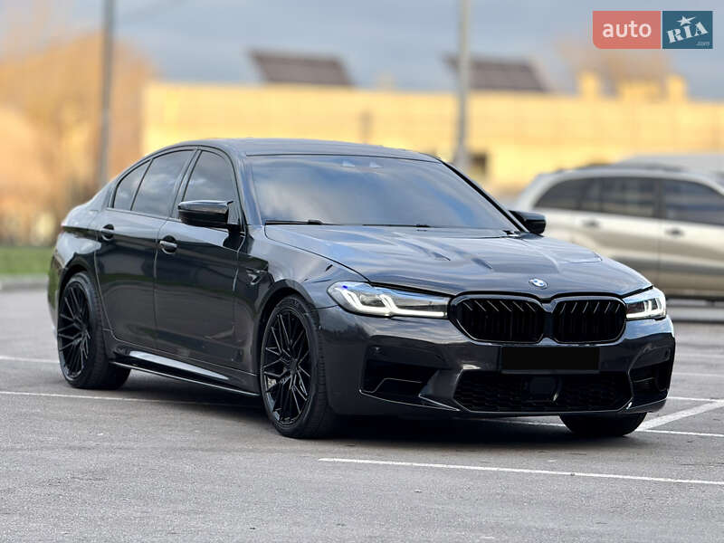 Седан BMW 5 Series 2019 в Днепре фото Седан BMW 5 Series 2019 в Днепре