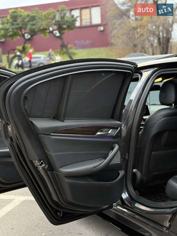 Седан BMW 5 Series 2019 в Днепре фото 59 Седан BMW 5 Series 2019 в Днепре