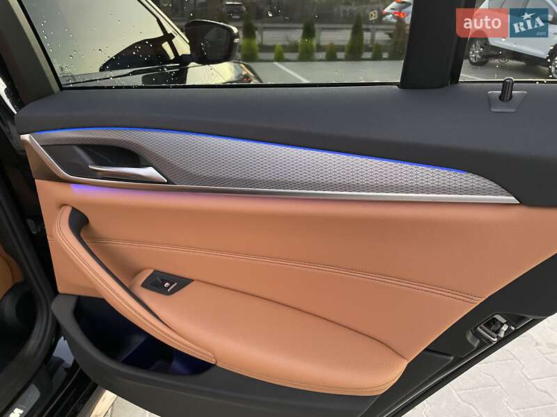 Седан BMW 5 Series 2018 в Вінниці