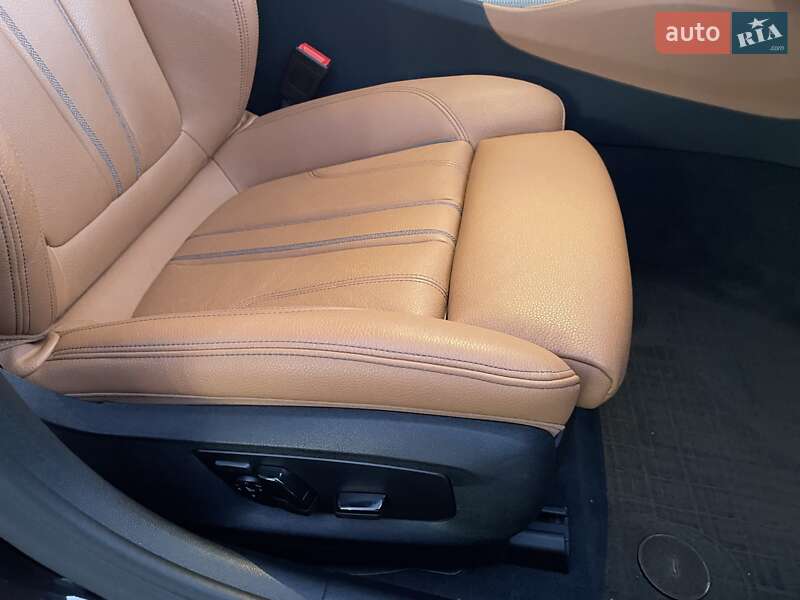 Седан BMW 5 Series 2018 в Вінниці