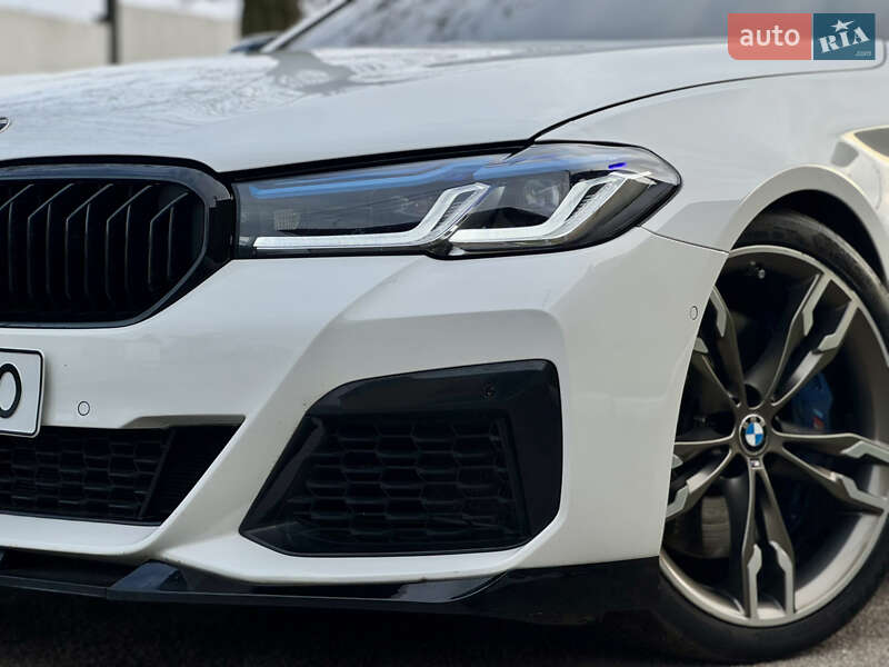 Седан BMW 5 Series 2017 в Дніпрі