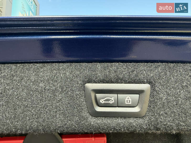 Седан BMW 5 Series 2018 в Киеве