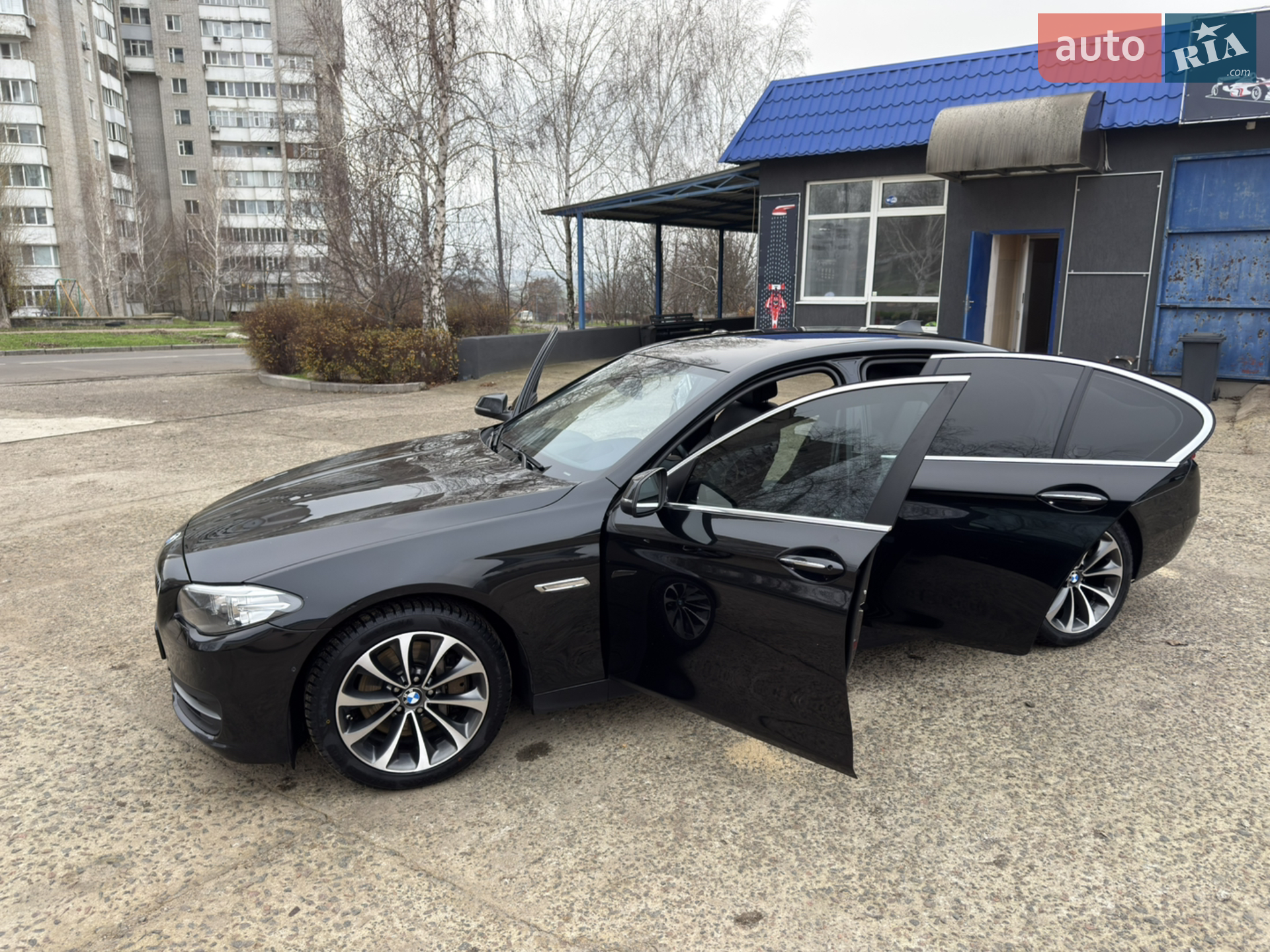 2014 BMW 5er - мініатюра 10