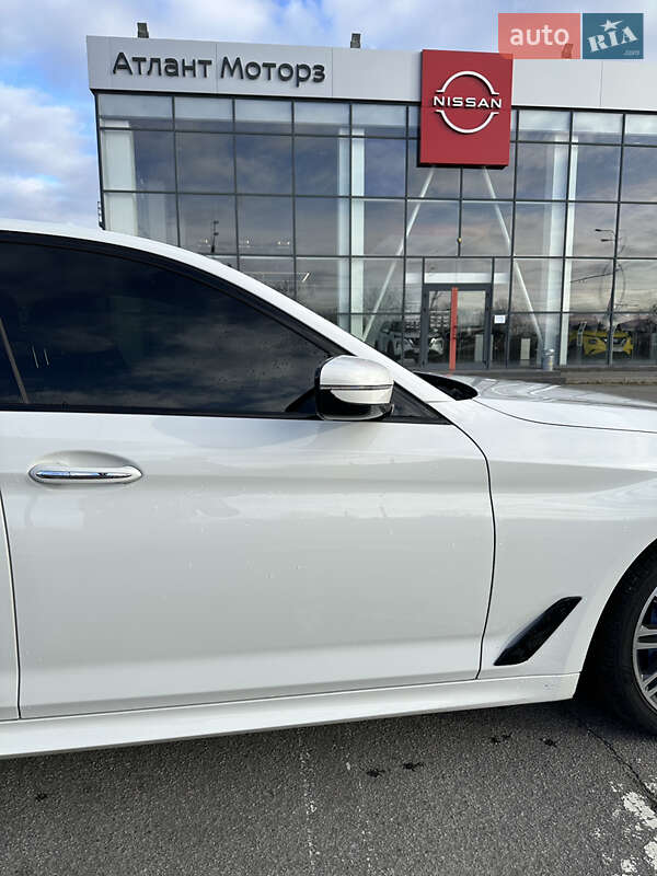 Седан BMW 5 Series 2017 в Харкові