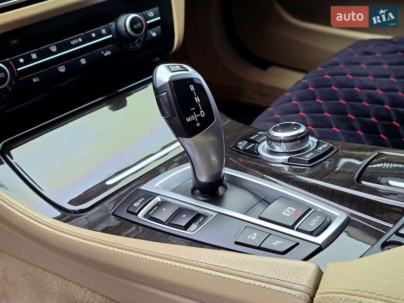 Универсал BMW 5 Series 2012 в Павлограде