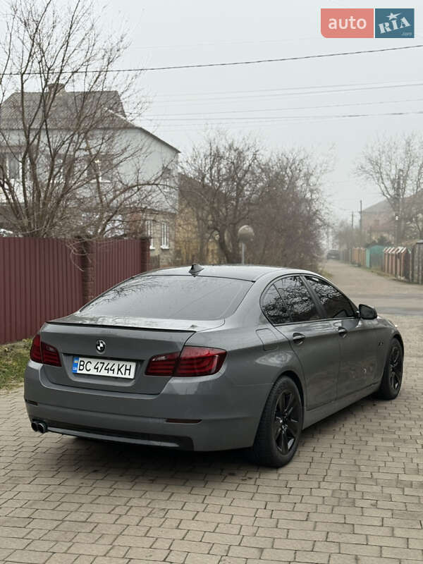 Седан BMW 5 Series 2013 в Львове фото 6 Седан BMW 5 Series 2013 в Львове