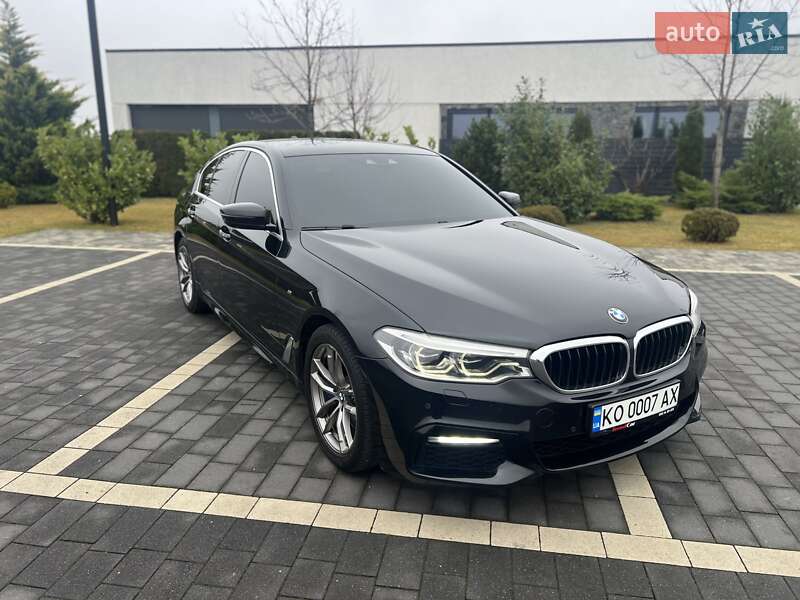 Седан BMW 5 Series 2017 в Мукачевому