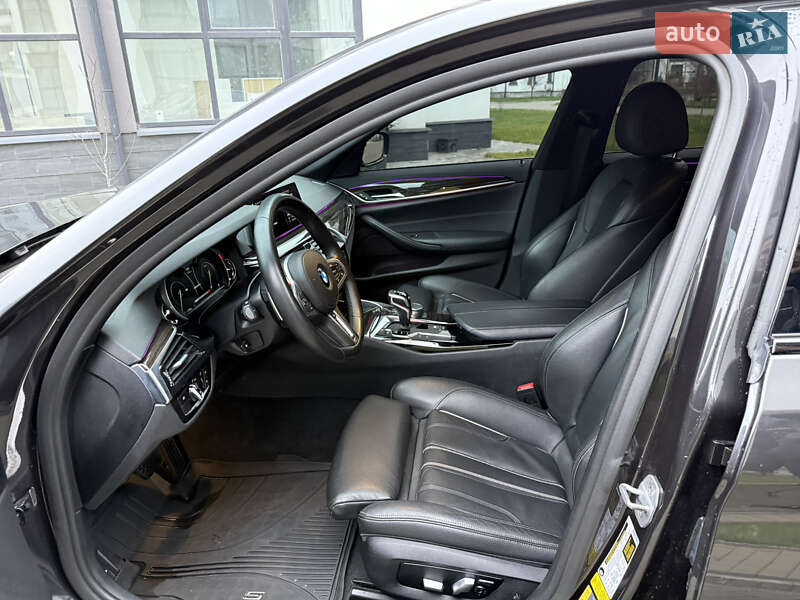 Седан BMW 5 Series 2018 в Киеве фото 17 Седан BMW 5 Series 2018 в Киеве
