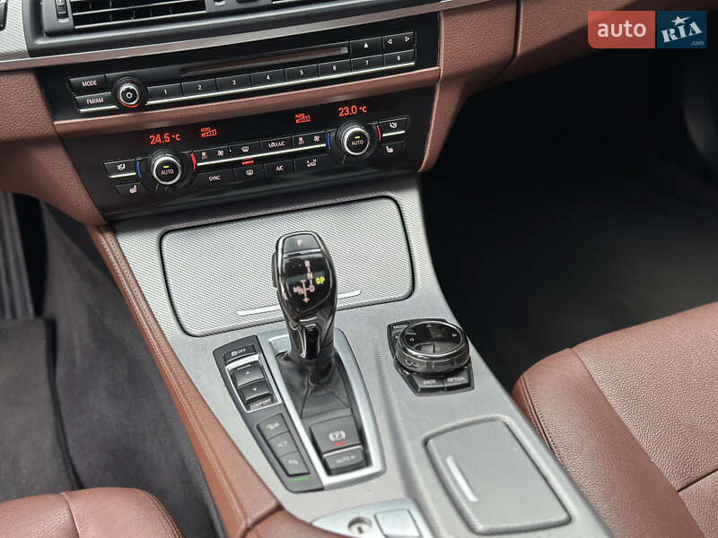 Седан BMW 5 Series 2016 в Киеве фото 57 Седан BMW 5 Series 2016 в Киеве
