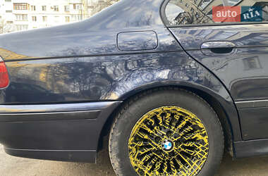 Седан BMW 5 Series 1999 в Черновцах